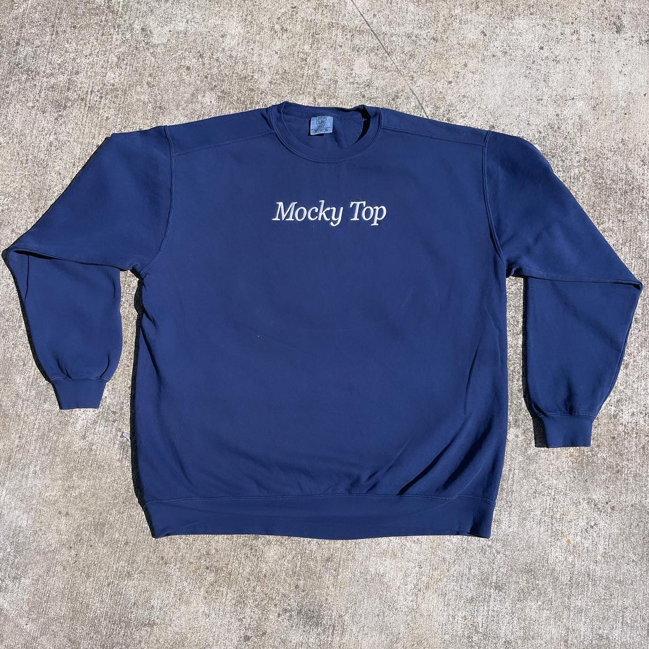 Embroidered Crewneck - Navy